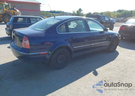 2001 Volkswagen Passat Gls из США, поврежденный, VIN WVWPD63B01P265089